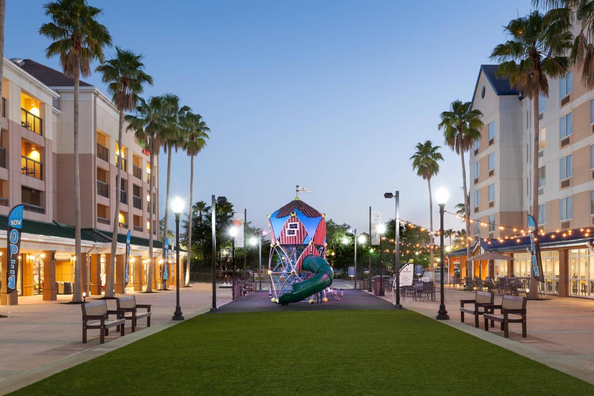 Courtyard By Marriott Orlando Lake Buena Vista In The Marriott Village Exterior foto