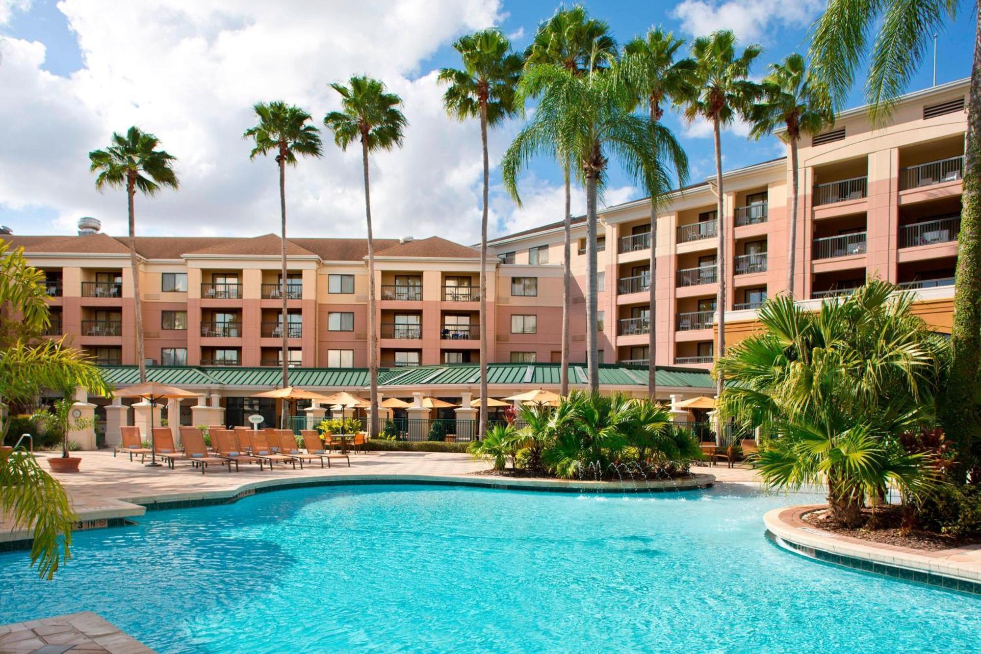 Courtyard By Marriott Orlando Lake Buena Vista In The Marriott Village Exterior foto